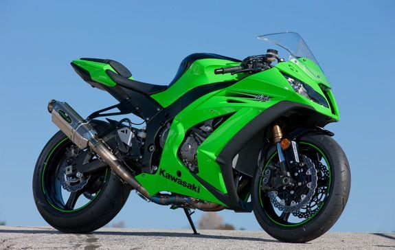 2011 Kawasaki ZX-10R First Ride- Kawasaki Ninja ZX10R Reviews | Cycle World