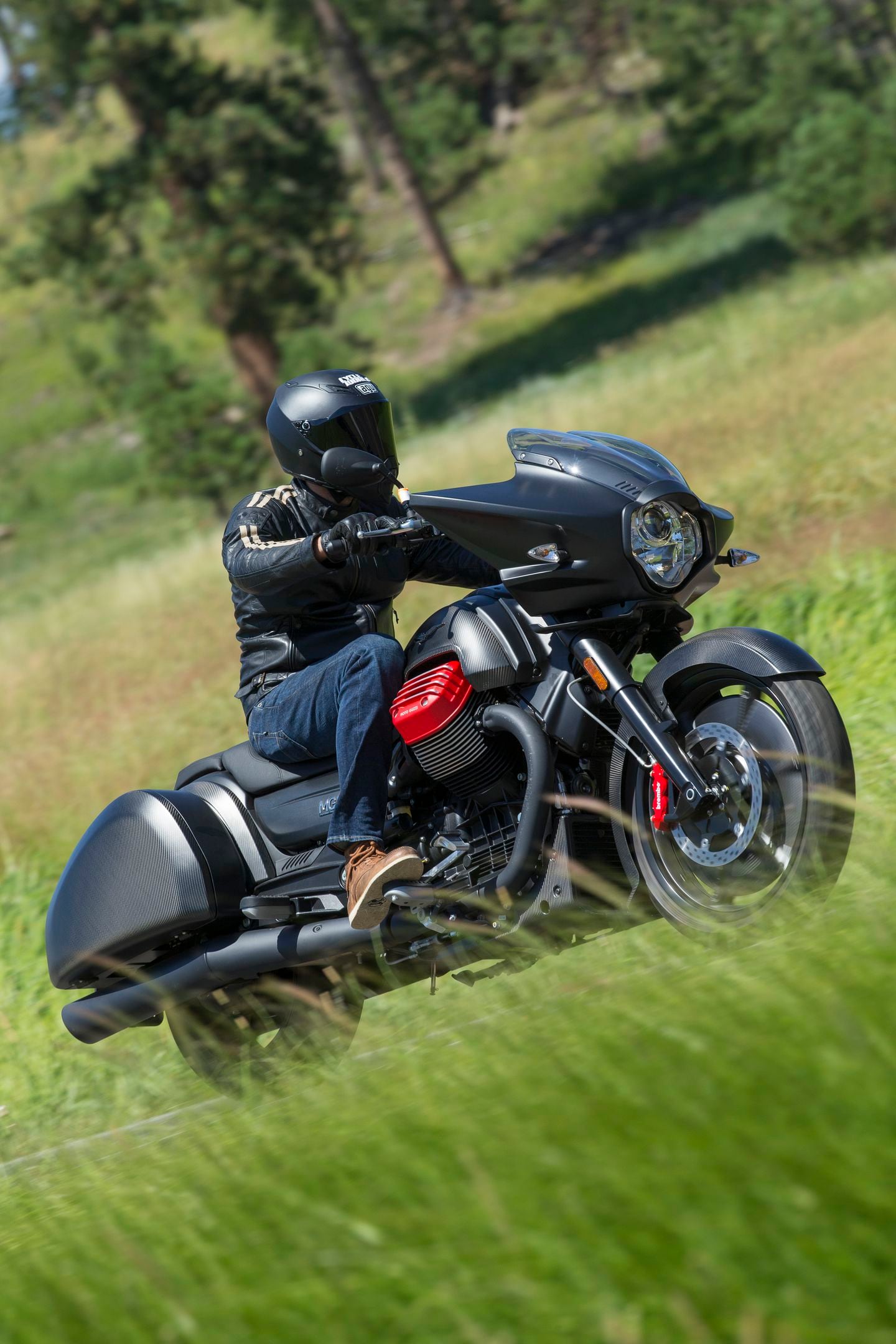 Moto guzzi flying on sale fortress specs