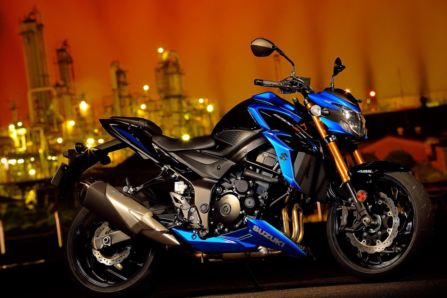 2018 Suzuki GSXS750 and GSXS750Z ABS FIRST LOOK REVIEW Cycle World