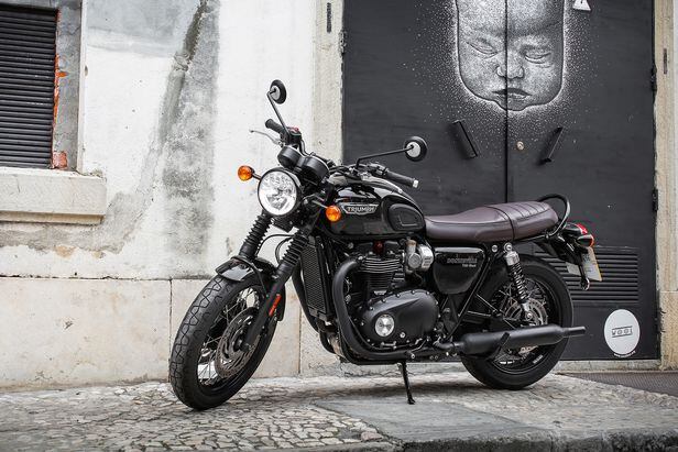 T120 Black Matte Paint Care Followup : r/TriumphBonneville